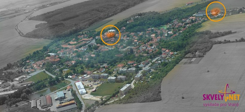 Letecký náhled na umístění vysílačů ve Vraném